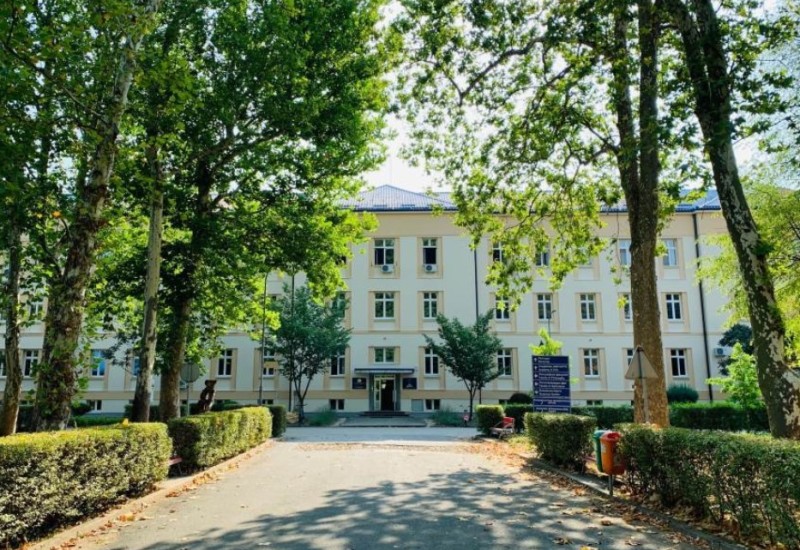 Polaganje vijenaca nastradalim studentima i radnicima UNIBL četvrtog novembra