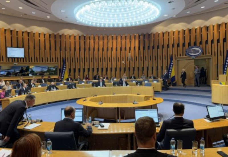 SNSD napustio sjednicu, Špirić, Košarac i Amidžić preživjeli smjenu
