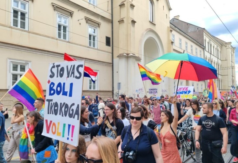 U Zagrebu održana 23. gej parada – „šta vas boli ko koga voli“