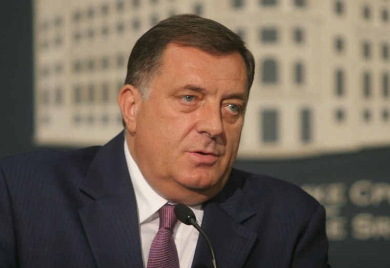 DODIK: Šmit treba da bude proglašen personom non grata