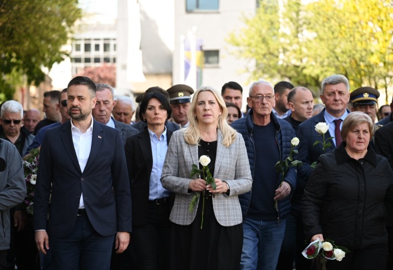 Odata počast vojnicima JNA ubijenim u Dobrovoljačkoj ulici prije 34 godine