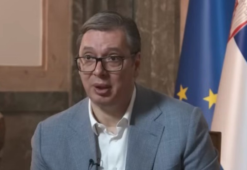 Vučić: Velike snage NATO-a grupisane u regionu