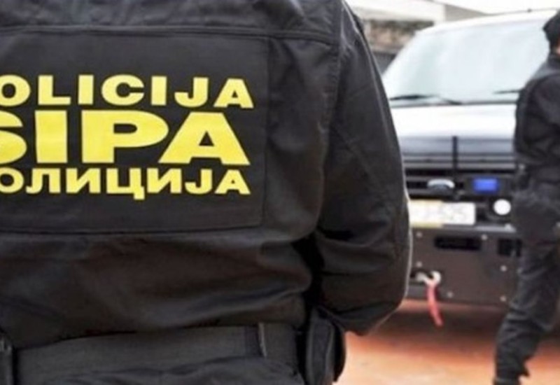 Pretresi na 17 lokacija! SIPA zbog šverca duvana za nargile uhapsila 12 osoba