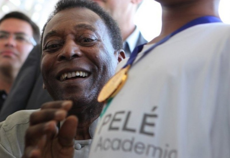 Pele prebačen na palijativnu njegu
