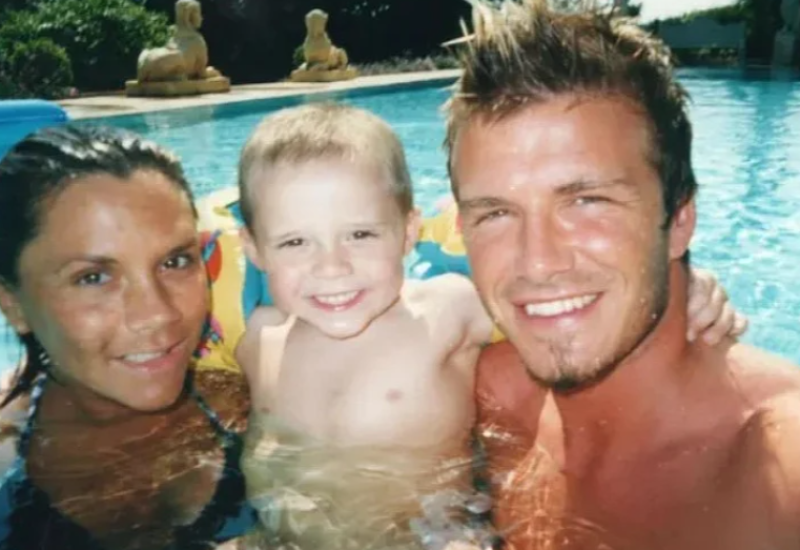David i Victoria Beckham uprkos drami uputili poruku sinu Brooklynu: Sretan rođendan, volimo te