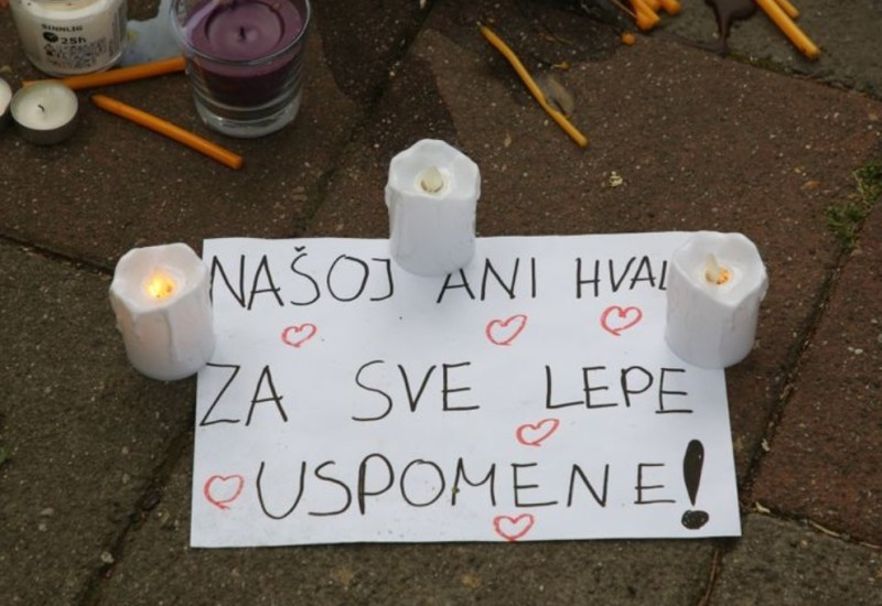 Srbija u žalosti nakon pucnjave u školi: Svijeće, igračke i slatkiši na ulicama Vračara