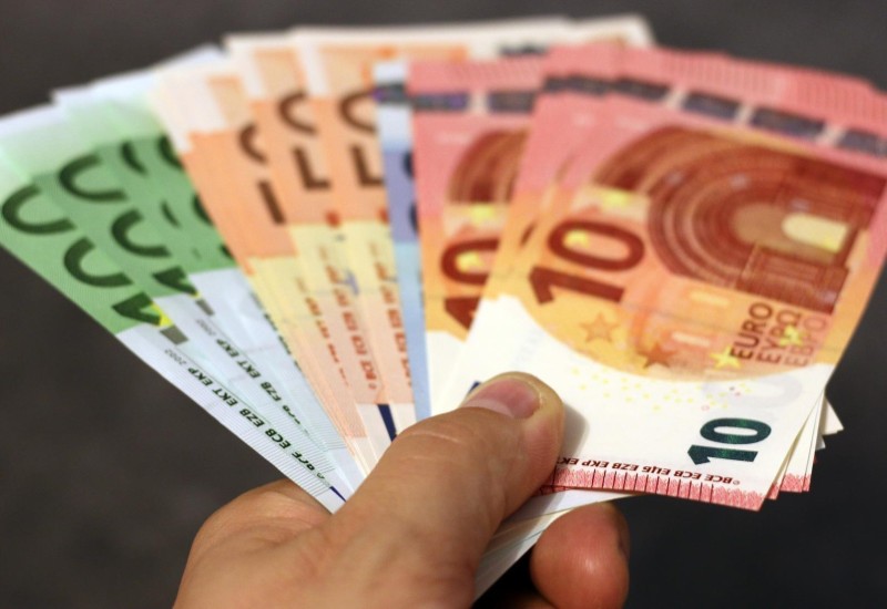 HRVATSKA: Od sutra cijene i u kunama i u evrima