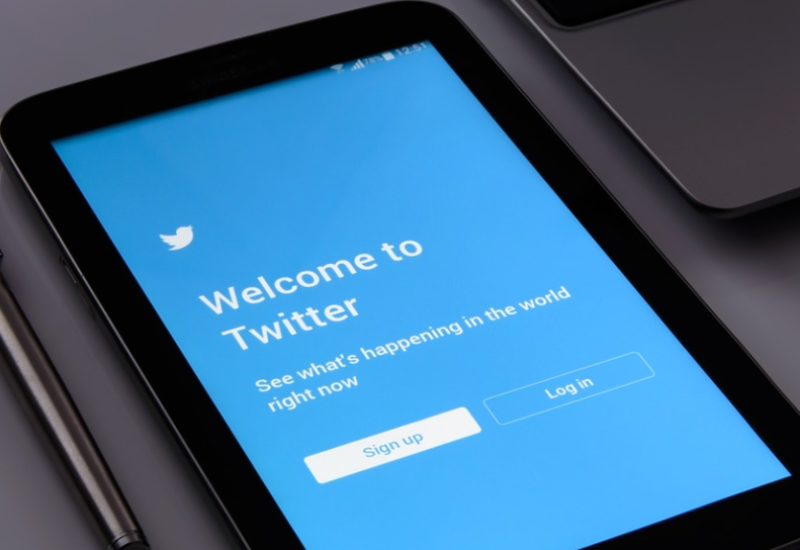 Mask otpušta radnike, podnesena tužba