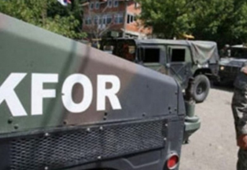 KFOR o optužbama britanske poslanice: Nema dokaza o švercu oružja u crkve SPC