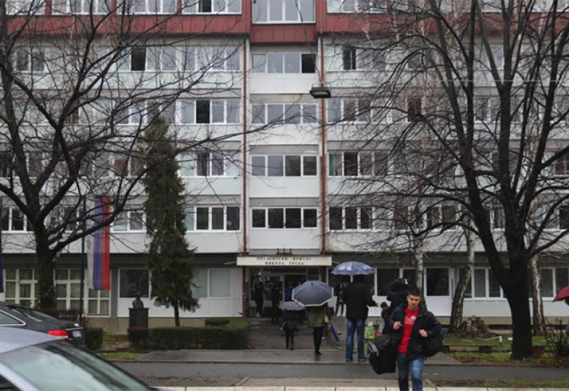 Banjalučki apsolventi moraju iz Doma