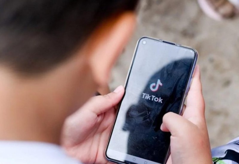 TikTok uklonio milione računa zbog Gaze: Optuženi i da korisnicima u SAD „guraju“ propalestinske sadržaje