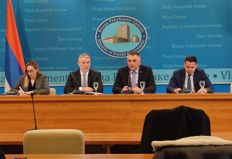 Minić: temeljan dokument o 100 dana rada Vlade