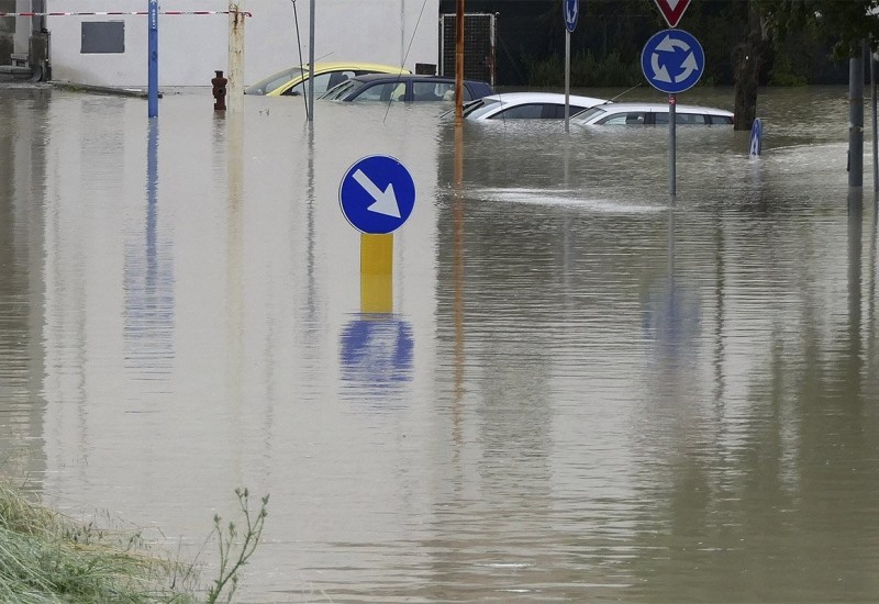 U Kanadi bjesne požari i poplave, hiljade evakuisanih