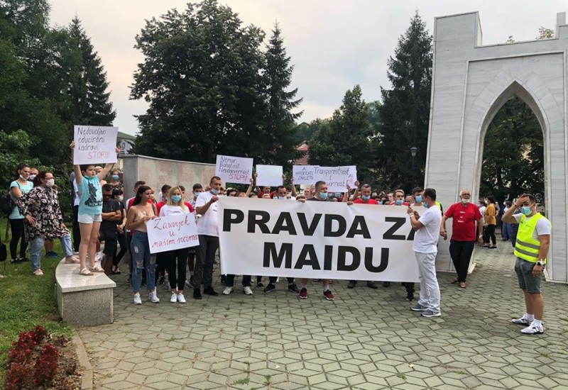 Doktorica UKC Tuzla optužena za liječenje i smrt petnaestogodišnje djevojčice