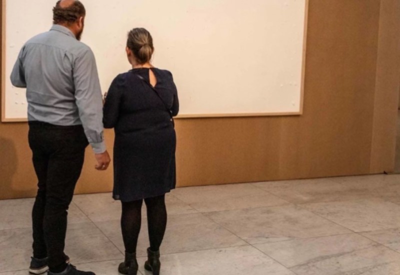 “Uzmi novac i bježi”! Danski umjetnik predao prazne okvire kao umjetničko djelo