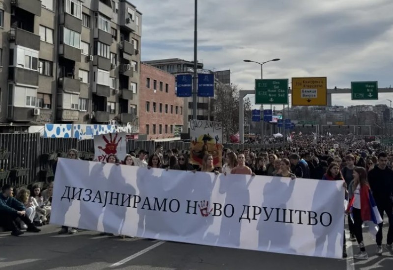 Studenti protestuju, estrada ćuti: Voditelj progovorio o razlozima: Ne može i jare i pare