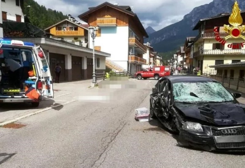 Tijela leže na ulici, audi potpuno uništen: Stravičan prizor sa mjesta gdje je poginuo mali Matija