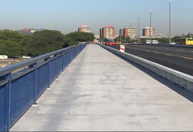 Djevojka pozvala Hitnu pomoć sa Brankovog mosta i rekla da će skočiti