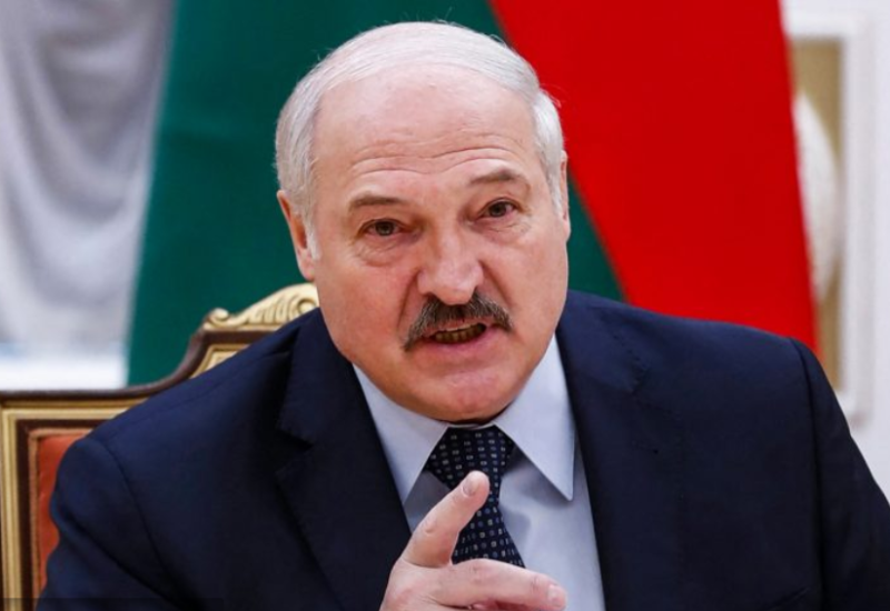 LUKAŠENKO: Evropske lideri su ludaci koji raspiriju vatru u regionu
