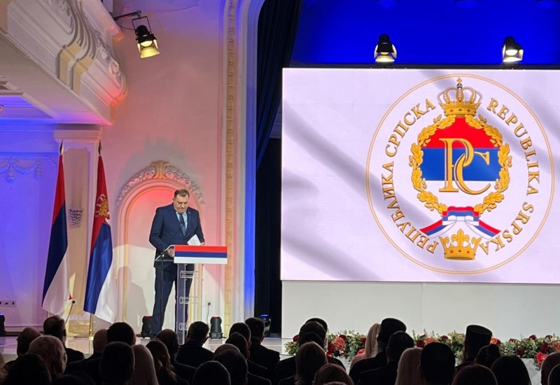 Predsjednik Srpske dodijelio odlikovanja povodom Dana Republike