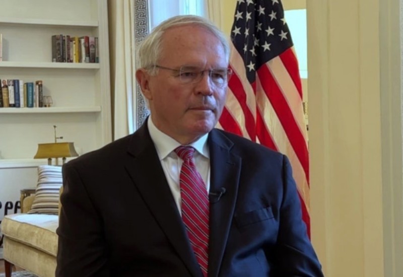 Ambasador Sjedinjenih Američkih Država: Srbija plaća visoku cijenu neuvođenja sankcija Rusiji