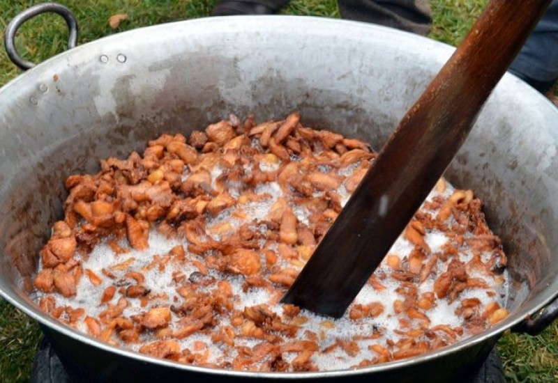 Završen "Čvarak fest": Škoti vole viski, Francuzi konjak, a Srbi dobre čvarke