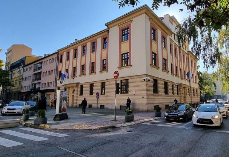 Bivši premijer i ministar predati tužiocu