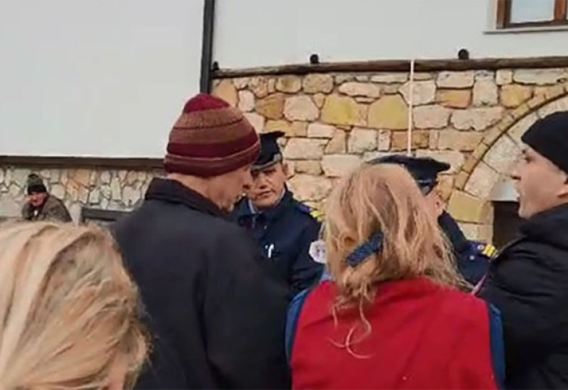 Policija oduzela 42 tone vina srpskoj porodici u Velikoj Hoči