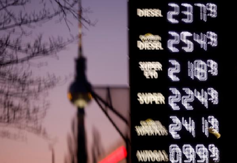 Cijena nafte pala na najniži nivo od prošle godine