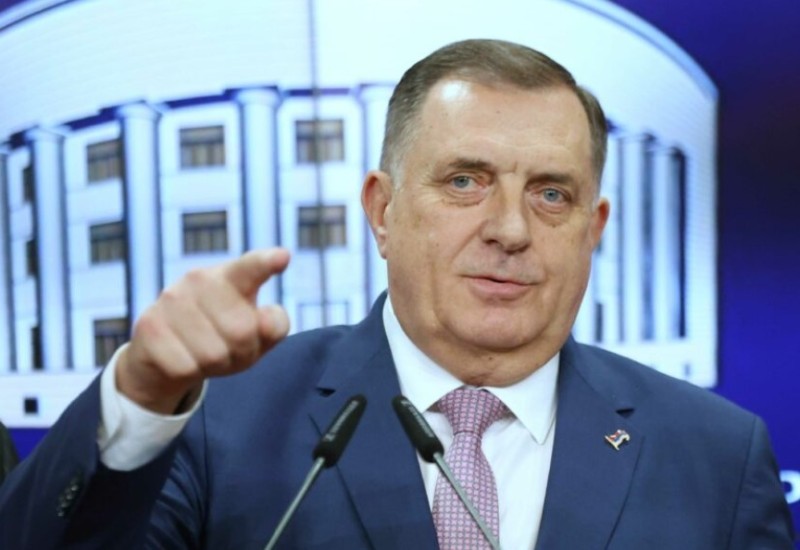 “Pitao me za Republiku Srpsku, zna ko je Milorad Dodik"