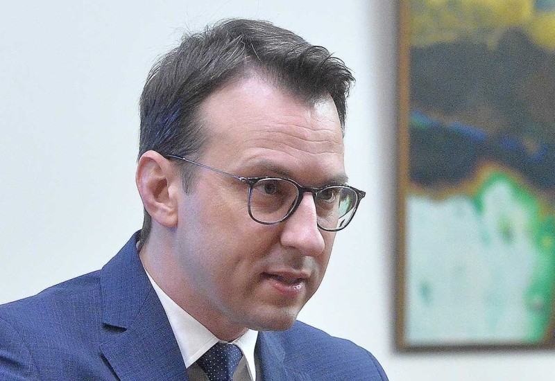 Petković: Priština očajnički pokušava poturiti lažni non-pejper
