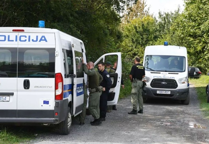 Turčin, Crnogorac i Bugarin pokušali da prokrijumčare 27 migranata iz BiH