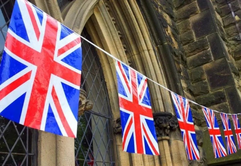 Nakon smrti kraljice Elizabete II odgođeni štrajkovi u Britaniji