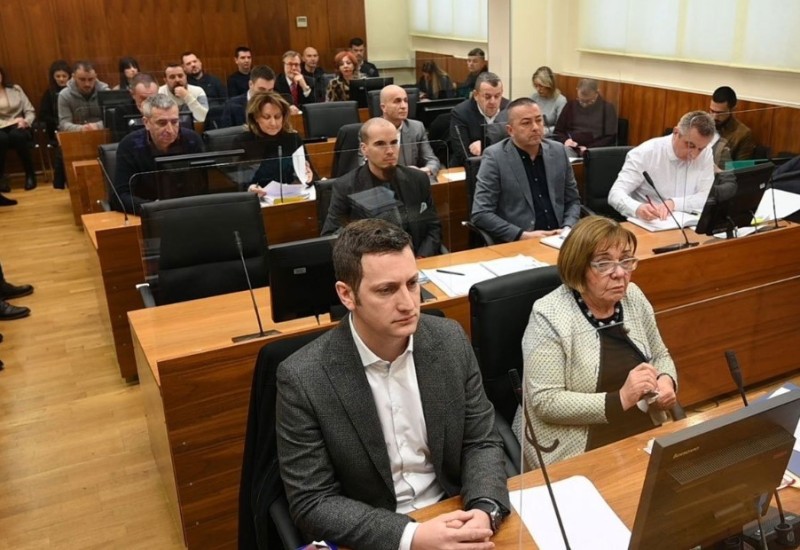Cirkus na suđenju Zeljkoviću: Pacov i vanzemaljci "zalutali" na ispitivanje optuženog
