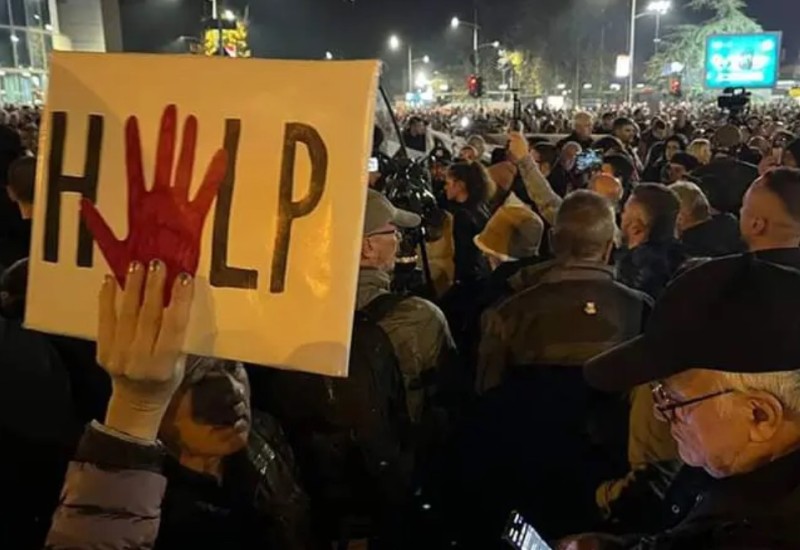 BARIKADA U NOVOM SADU: Nastavak građanske neposlušnosti