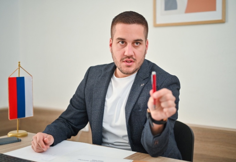 DRINIĆ: Čudićevo bahaćenje za rubriku "vjerovali ili ne"