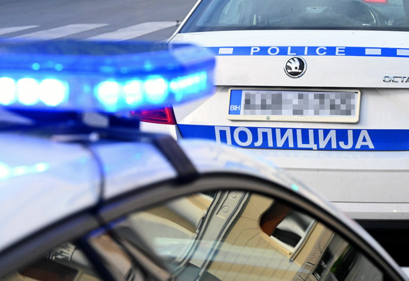 Pucnjava u Policijskoj upravi Zvornik, ranjen policajac