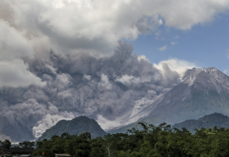Sela pod pepelom, lava teče kilometrima: Eruptirao veliki vulkan u ovom dijelu svijeta (VIDEO)