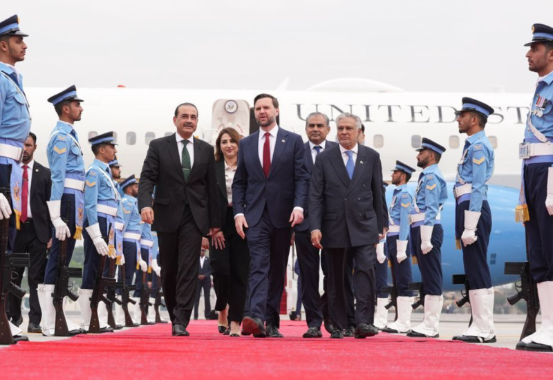 Američka delegacija stigla u Islamabad na pregovore sa Iranom