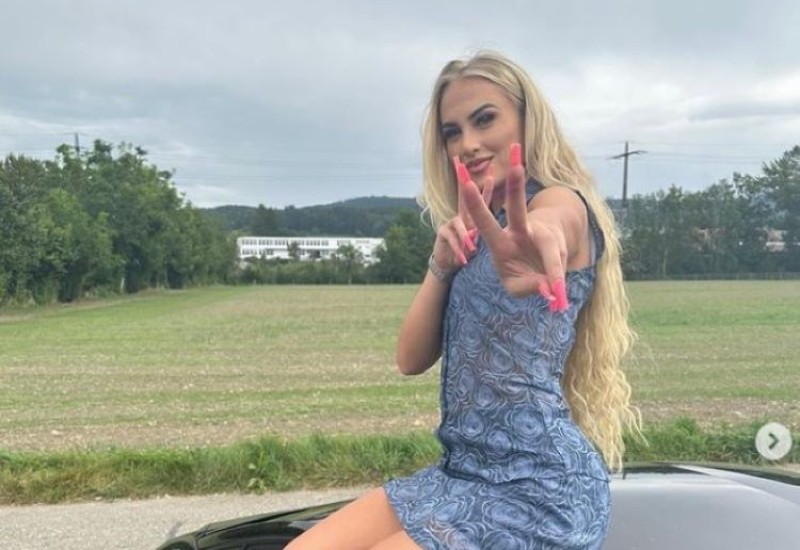 Najljepša fudbalerka svijeta šokirala: Poznati fudbaler mi je nudio novac da spavam sa njim