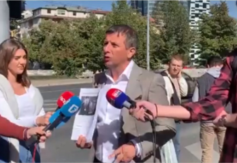 Vukanović isprozivao Šmita: Dobro je naplatio izbornu krađu, zbog koje svi ispaštamo