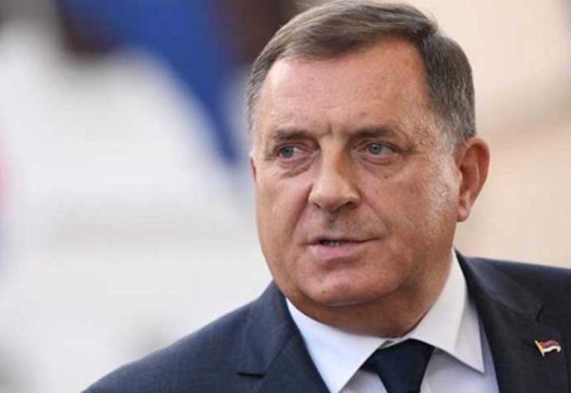 Dodik: U narednim danima vidjeće se ko je spreman da služi svom narodu