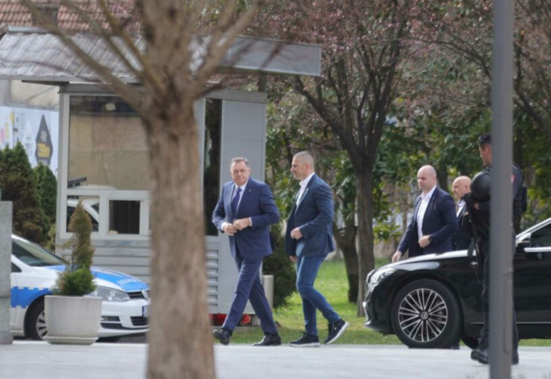 Kabinet predsjednika Dodika u prethodnoj godini spiskao VIŠE OD 400.000 KM na luksuzne smještaje i restorane