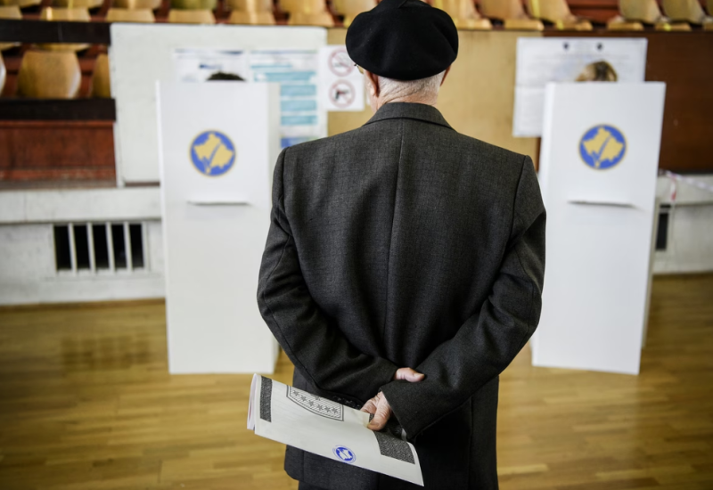 Lokalni izbori na Kosovu, pristalice Srpske liste kolektivno na glasanje
