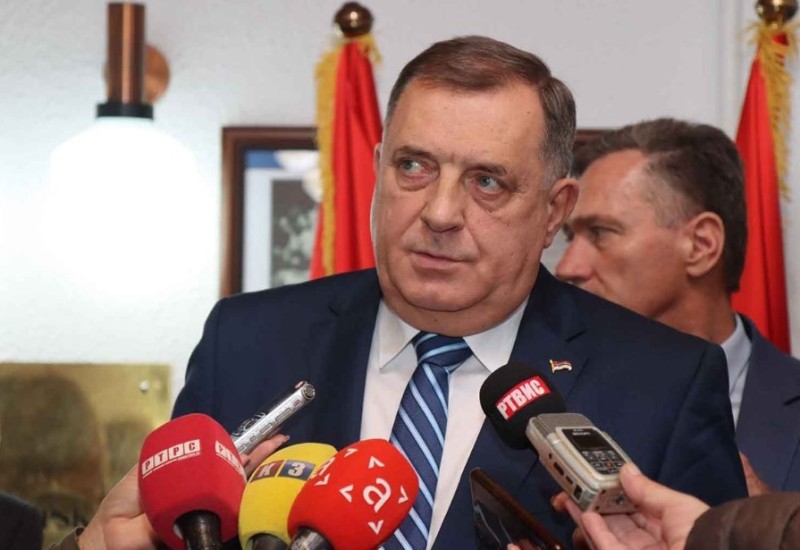 Dodik: Gospodine Šmit, vratite se u svoju zemlju, usrećite svoje sunarodnike