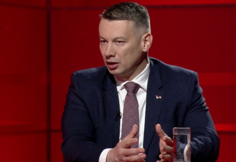 Nešić: Ukinuti zabranu ulaska intelektualcima