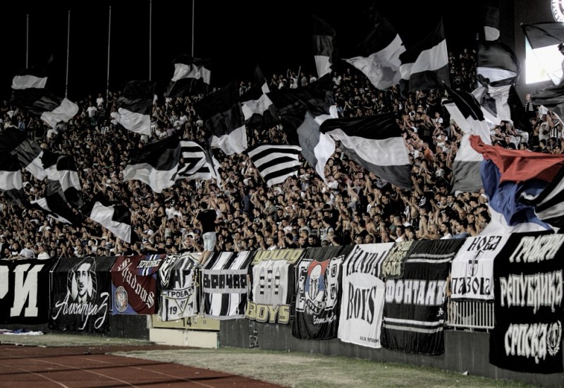 Prekinut meč zbog bakljade Grobara