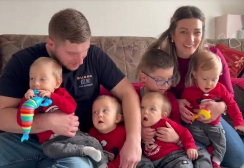 Roditelji presrećni: Banjalučke četvorke slave prvi rođendan VIDEO