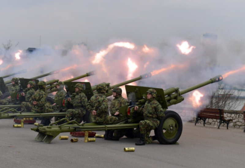 Počasna artiljerijska paljba povodom Dana državnosti Srbije (VIDEO)