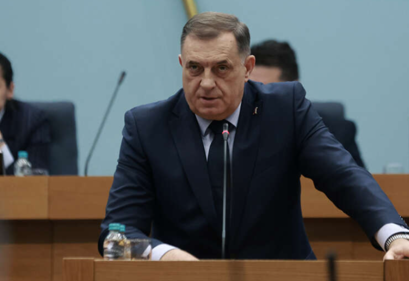 Dodik reagovao na paljenje automobila Vukanovića "Ozbiljan bezbjednosni incident, mora se rasvijetliti"